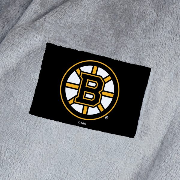 Boston Bruins NHL White Snipe L XL Silk Touch Bathrobe 26x47 Inches Cheap