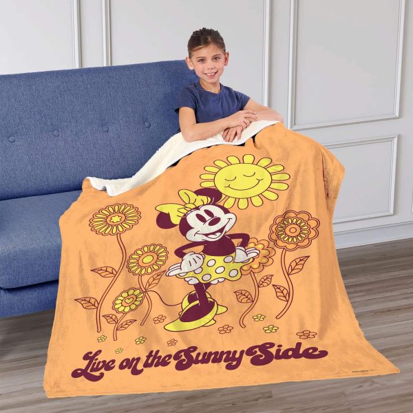 Disney Minnie Mouse Egg Hunt Silk Touch Sherpa Throw Blanket 50x60 Inches For Sale