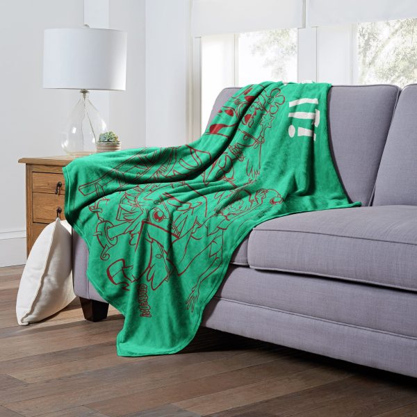 Warner Bros. Scooby-Doo Rockin Around The Christmas Tree Silk Touch Throw Blanket 50x60 Inches Sale