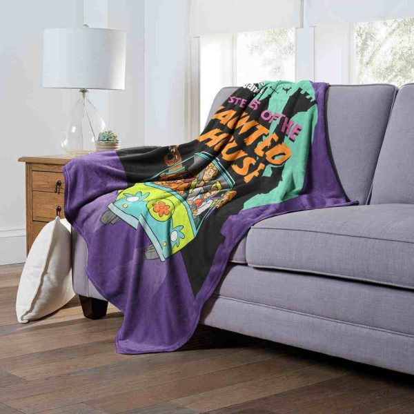 Warner Bros. Scooby-Doo Mysteries Of The Haunted House Silk Touch Throw Blanket 50x60 Inches Online