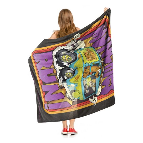 Warner Bros. Scooby-Doo Munchies Run Silk Touch Throw Blanket 50x60 Inches Cheap