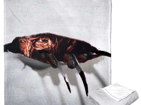 Warner Bros. Horror Here s Freddy Silk Touch Throw Blanket 50x60 Inches For Sale