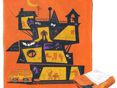 Warner Bros. Scooby-Doo Haunted House Silk Touch Throw Blanket 50x60 Inches For Cheap